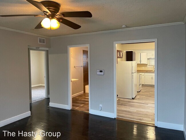 Foto del edificio - 2 br, 1 bath House - 1317 E 83rd Ter