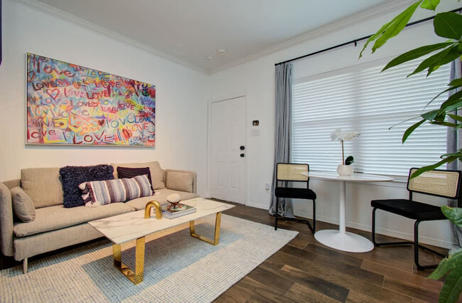 Foto del edificio - 207 W 26th St