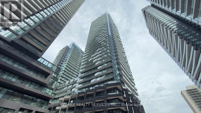 Building Photo - 110 Broadway Ave