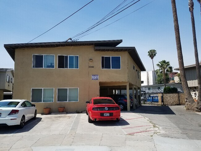 Foto del edificio - 15480 Moorpark St