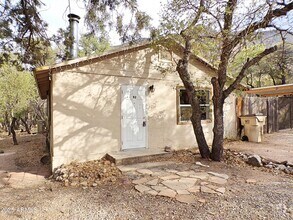 Building Photo - 92 E Ramsey Canyon Rd