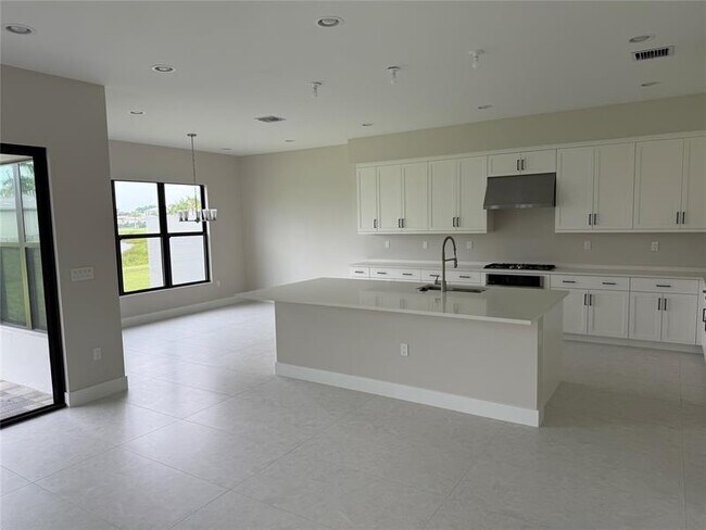 Foto del edificio - 20119 Pacific Dunes Dr