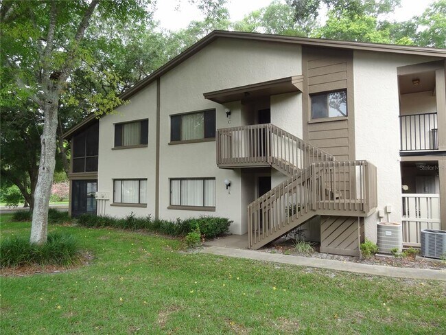 Foto del edificio - 13007 Wedgewood Way