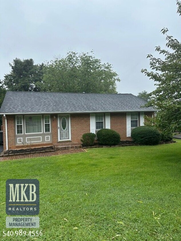 Primary Photo - 3 Bedroom in Vinton