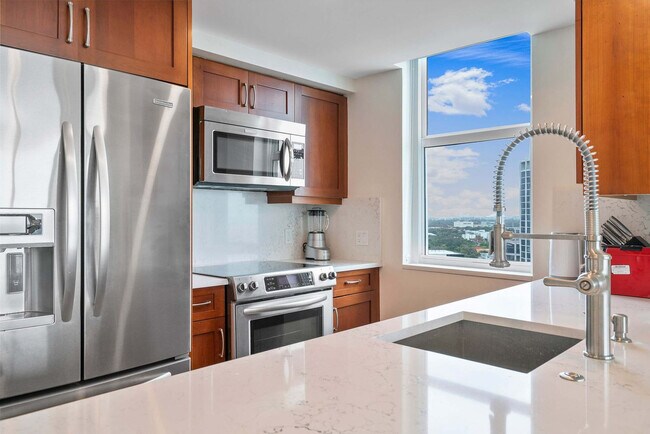 Foto del edificio - 2889 McFarlane Rd