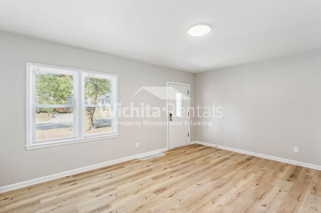 Foto del edificio - 648 N Glendale St