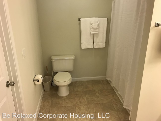 Foto del edificio - 124 Longsight Ln