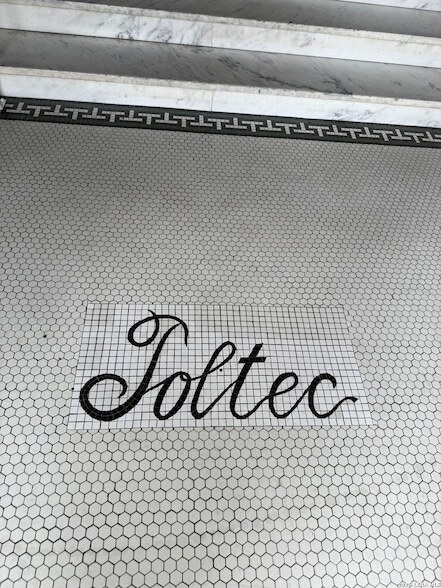 Foto del edificio - 110 Auditorium Cir