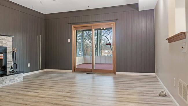 Foto del edificio - 3210 Kennedy Rd