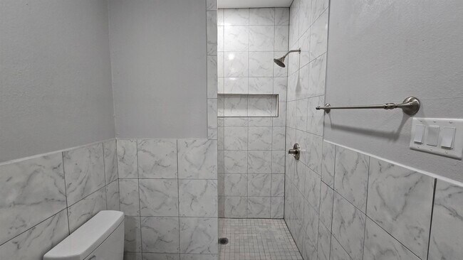 Foto del edificio - 1502 Quail Ct