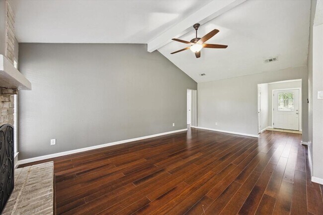 Building Photo - 23947 Pepperrell Pl St