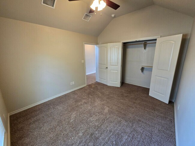 Building Photo - 806 Dove Landing Ave