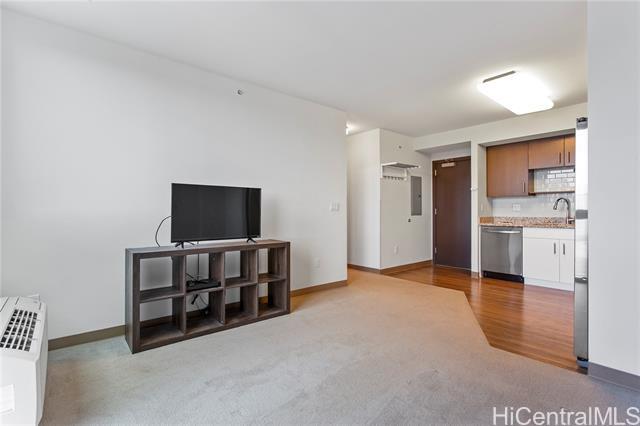 Building Photo - 988 Halekauwila St