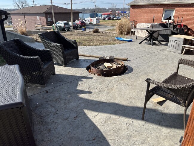 Foto del edificio - 1106 E 3rd St