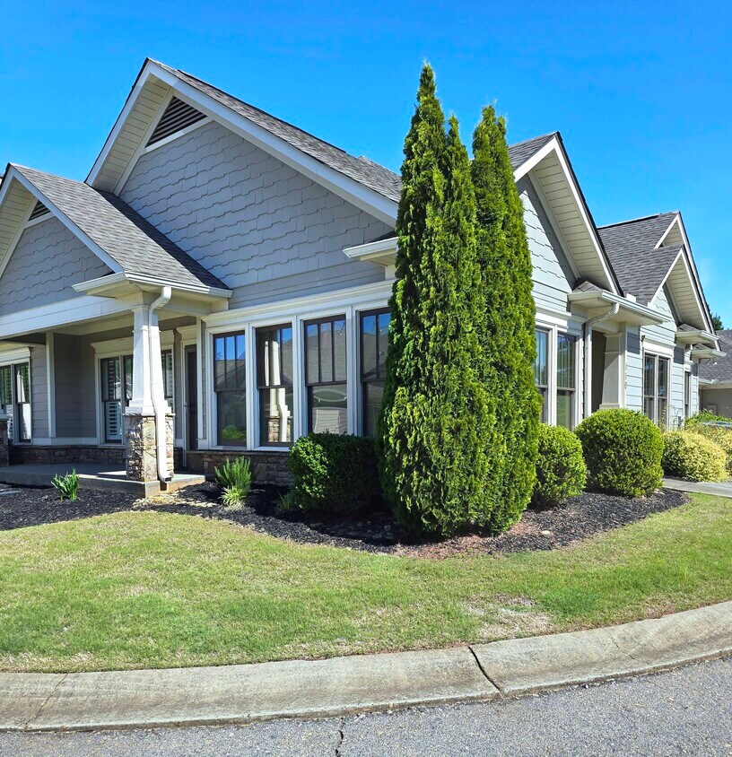 Primary Photo - 110 Preston Ridge Dr