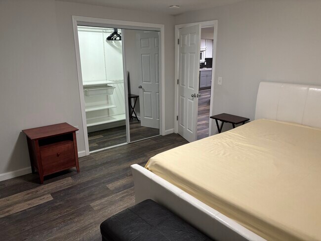 Dormitorio - 18 Pope St