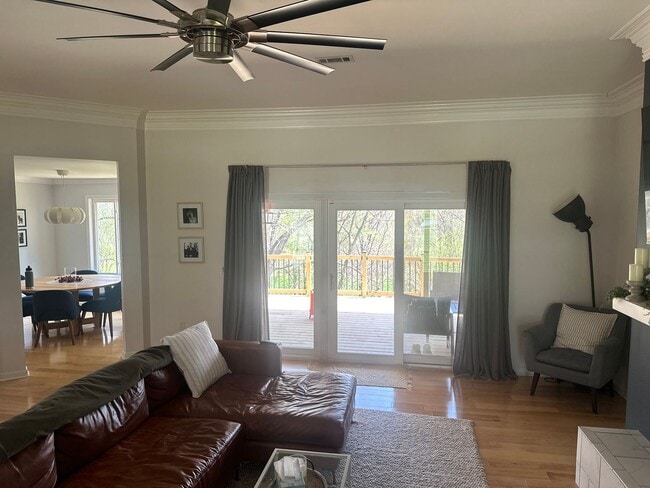 Building Photo - Available June 1st! Beautiful 4-Bedroom, 2...