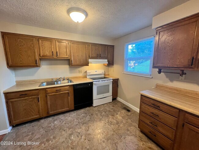 Building Photo - 4503 Cody Ln