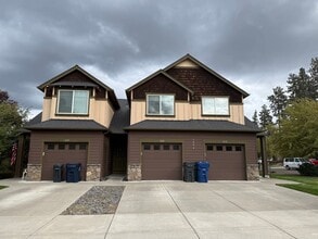 Building Photo - 1296 SW Mill Pond Pl