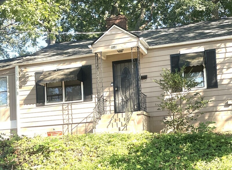 Foto principal - 1086 Peeples St SW