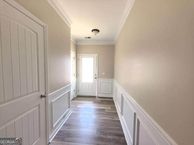 Foto del edificio - 2765 Gower Way