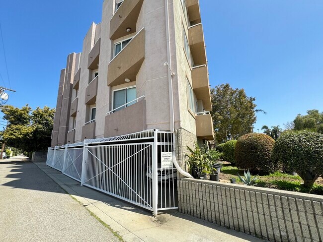 Foto del edificio - 2525 S Sepulveda Blvd