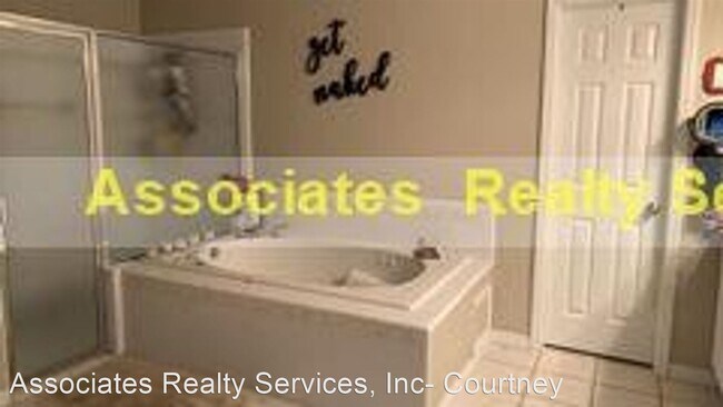 Foto del edificio - 3 br, 2 bath House - 8653 SW 76th PL