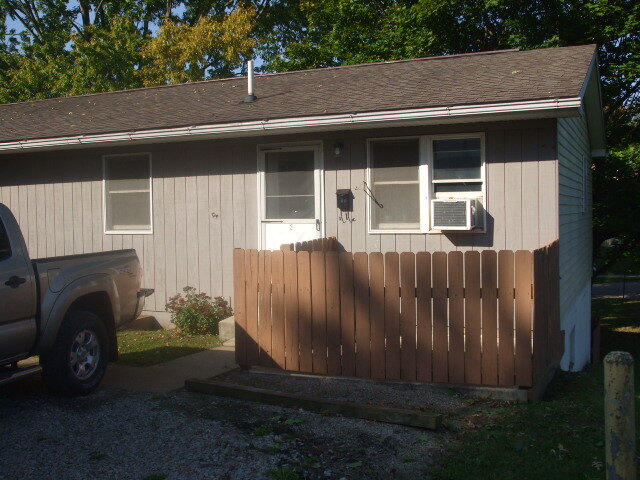 Building Photo - 1108 Melick Ave