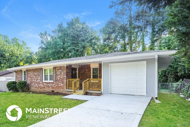 Building Photo - 6067 Park Dr