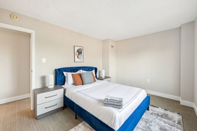 Foto del edificio - 1711 Bellevue Ave