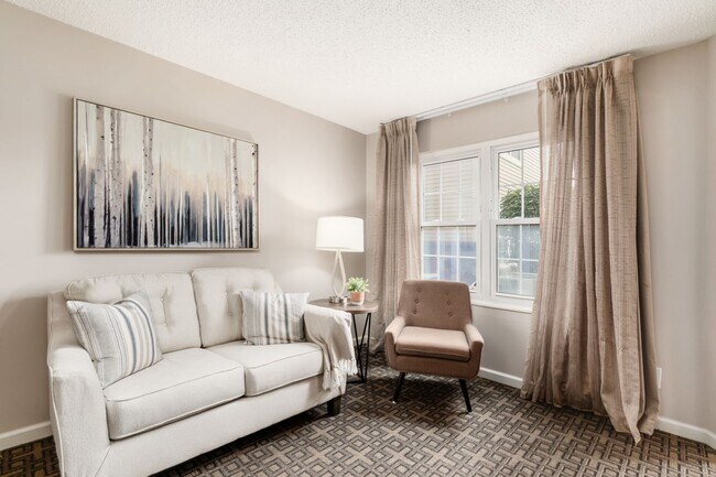 Foto del edificio - ReVi Worthington Crossing