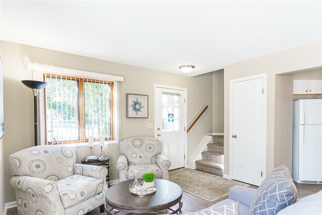 Foto del edificio - 72 Riverferry Way