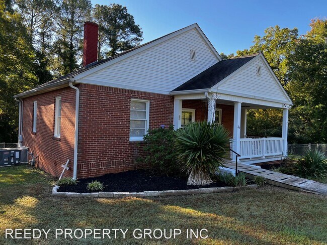 Building Photo - 2 br, 2 bath House - 36 Mill Road