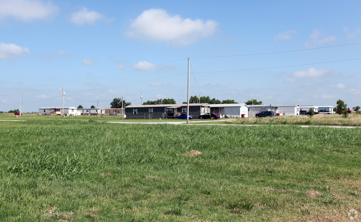 Building Photo - 9550 S Us-169 Hwy
