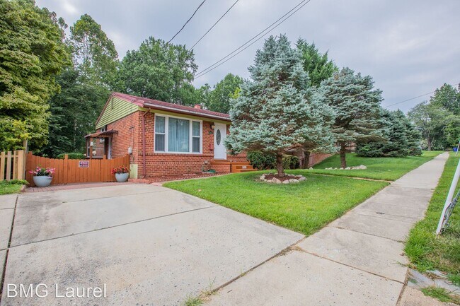 Building Photo - 3 br, 4 bath House - 4014 Highview Dr