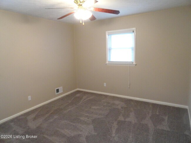 Building Photo - 5531 Halstead Ave