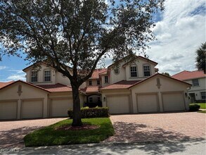 Building Photo - 16570 Crownsbury Way