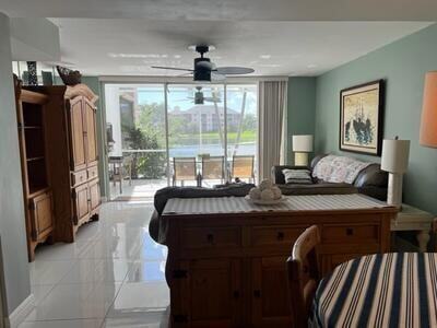 Building Photo - 353 S US Hwy 1