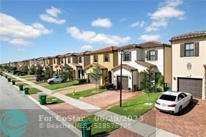 Building Photo - 5527 NW 50th Terrace