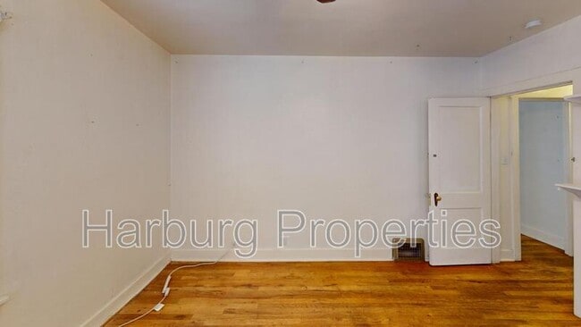 Building Photo - 3661 Iris Ave