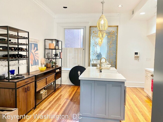 Building Photo - 2 br, 2 bath House - 1736 19th St, NW Unit 2