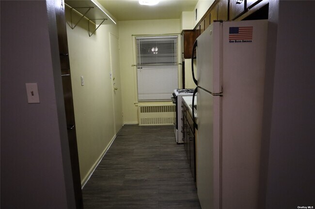 Foto del edificio - 88-03 216th St