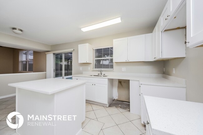 Foto del edificio - 4355 Pembridge Ave