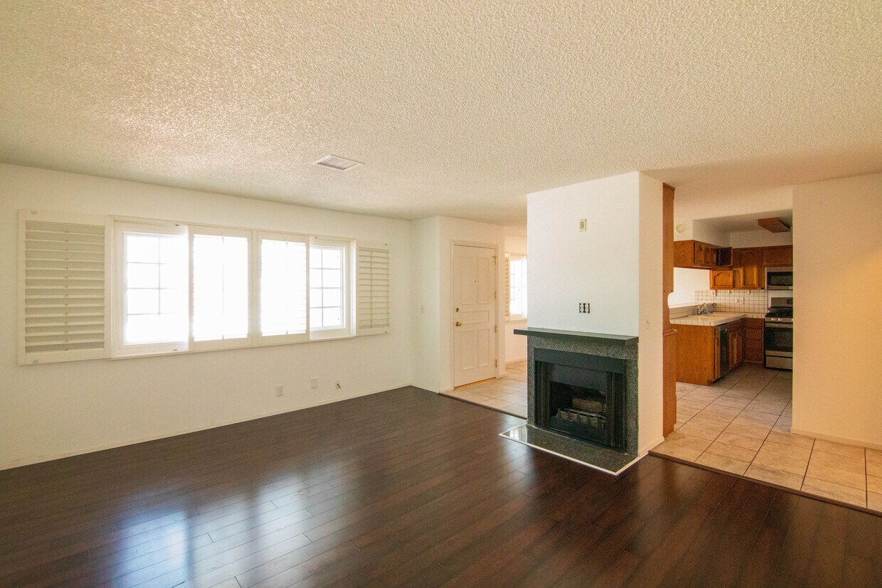 Foto principal - 705 Myrtle Ave