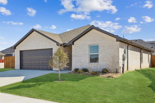 Building Photo - 1803 Boxwood Dr