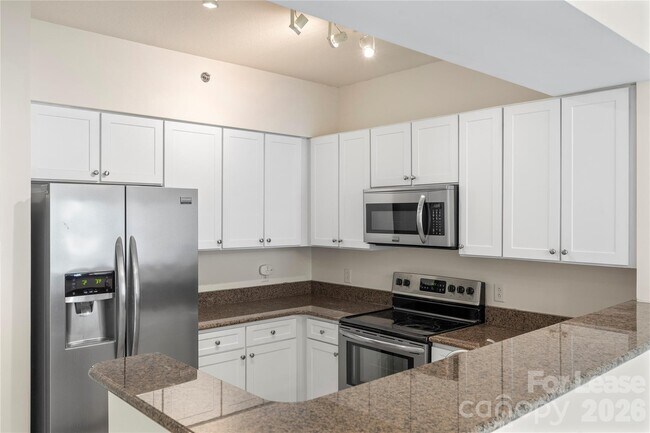 Foto del edificio - 1315 East Blvd
