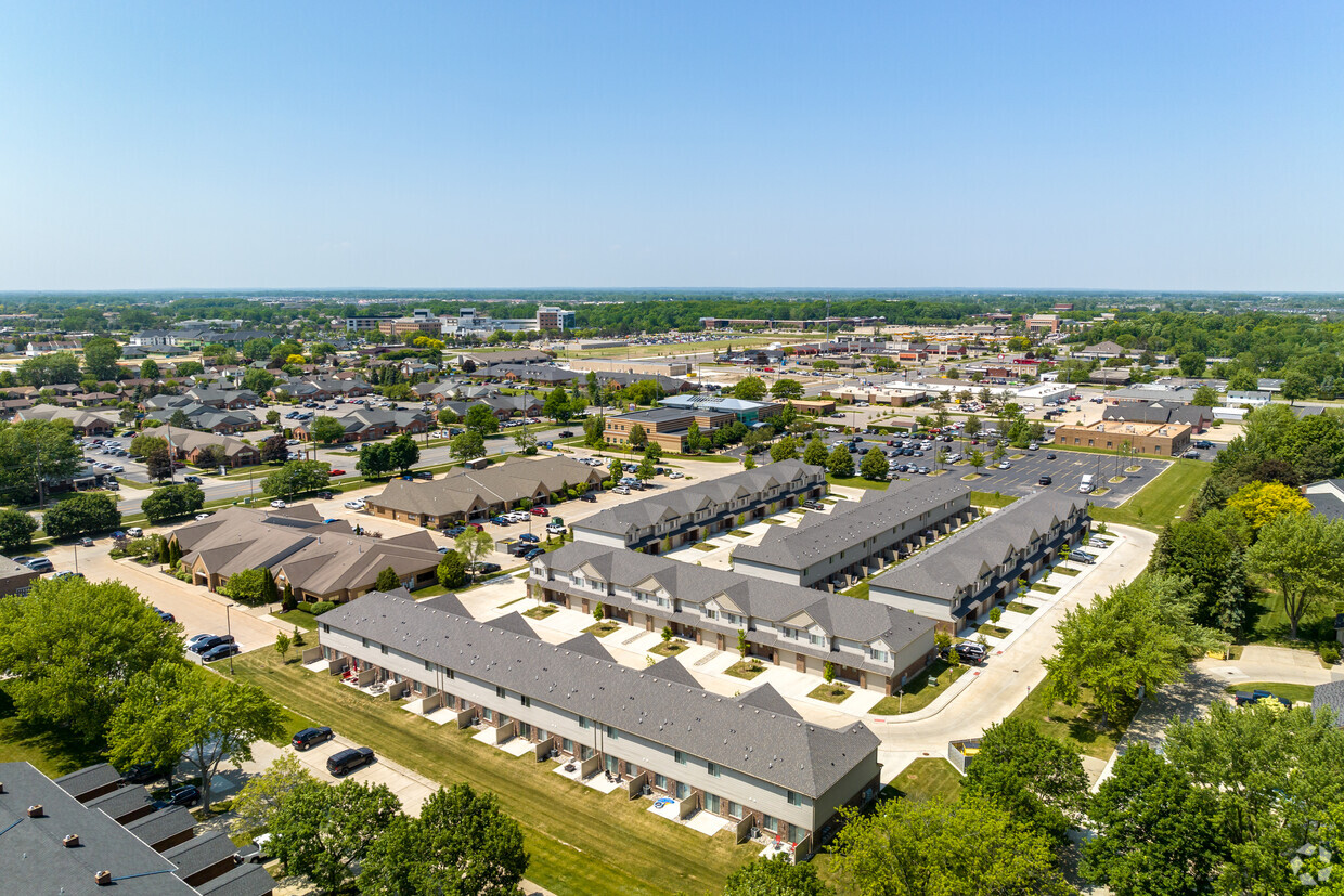 Primary Photo - Garland Apartments