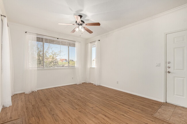Living area - 7009 E Acoma Dr