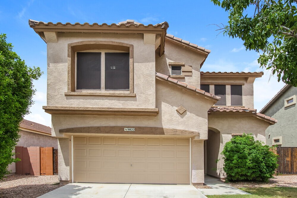 Foto principal - 9822 E Empress Ave