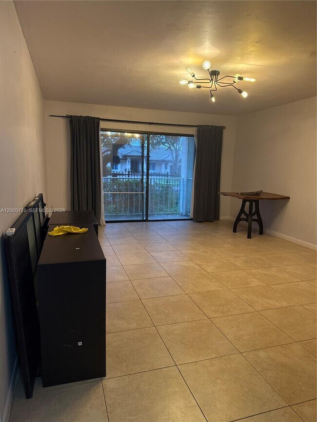 Foto del edificio - 9301 SW 92nd Ave